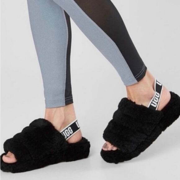 NWOT UGG Fluff Yeah Slippers Black Slide Back Strap Open Toe Women’s Size 8 - Picture 1 of 7